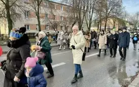 Tłumy wiernych przeszły ulicami Płońska 1