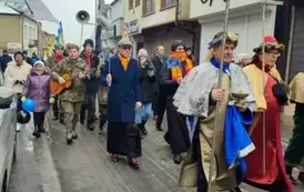 Tłumy wiernych przeszły ulicami Płońska 27