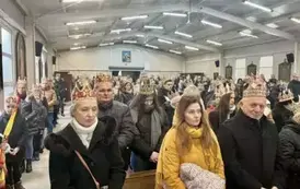 Tłumy wiernych przeszły ulicami Płońska 41
