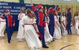 Galeria aktualności Święto Patrona w Szkole Podstawowej Nr 3 im. Stanisława Wyspiańskiego w Płońsku 1