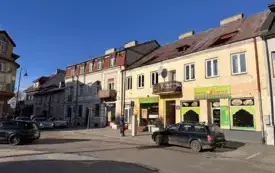 Galeria aktualności Opracują dokumentację przedprojektowąprac konserwatorskich dotyczących kamienic przy ul. Zduńskiej 2, Zduńskiej 4 i Plac 15 Sierpnia 5 1