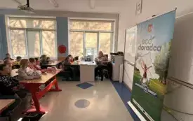 Galeria aktualności EkoFerie z Ekodoradcą&nbsp; &bdquo;Zatrzymaj zmorę w porę&rdquo; w SP4 10