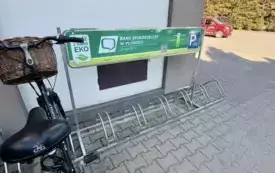 Galeria aktualności Stojaki dla rower&oacute;w od Banku Sp&oacute;łdzielczego w Płońsku 1