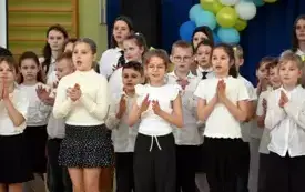 Galeria aktualności Koncert Wdzięczności w SP3 w Płońsku&nbsp; 21
