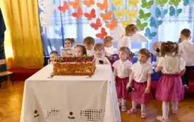 Galeria aktualności Uroczyste pasowanie na przedszkolaka w Przedszkolu nr 2 im. Kubusia Puchatka w Płońsku 2