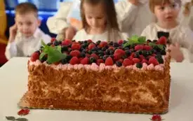 Galeria aktualności Uroczyste pasowanie na przedszkolaka w Przedszkolu nr 2 im. Kubusia Puchatka w Płońsku 3