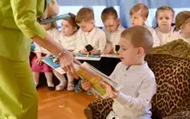 Galeria aktualności Uroczyste pasowanie na przedszkolaka w Przedszkolu nr 2 im. Kubusia Puchatka w Płońsku 21