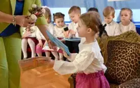 Galeria aktualności Uroczyste pasowanie na przedszkolaka w Przedszkolu nr 2 im. Kubusia Puchatka w Płońsku 25