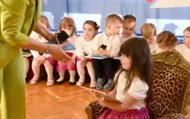 Galeria aktualności Uroczyste pasowanie na przedszkolaka w Przedszkolu nr 2 im. Kubusia Puchatka w Płońsku 32