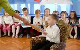 Galeria aktualności Uroczyste pasowanie na przedszkolaka w Przedszkolu nr 2 im. Kubusia Puchatka w Płońsku 42