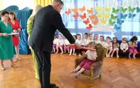 Galeria aktualności Uroczyste pasowanie na przedszkolaka w Przedszkolu nr 2 im. Kubusia Puchatka w Płońsku 53