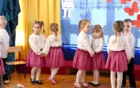 Galeria aktualności Uroczyste pasowanie na przedszkolaka w Przedszkolu nr 2 im. Kubusia Puchatka w Płońsku 63