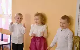 Galeria aktualności Uroczyste pasowanie na przedszkolaka w Przedszkolu nr 2 im. Kubusia Puchatka w Płońsku 71