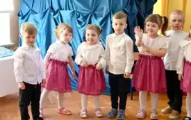 Galeria aktualności Uroczyste pasowanie na przedszkolaka w Przedszkolu nr 2 im. Kubusia Puchatka w Płońsku 85