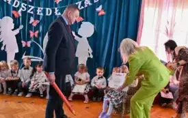 Galeria aktualności Uroczyste pasowanie na przedszkolaka w Przedszkolu nr 2 im. Kubusia Puchatka w Płońsku 110
