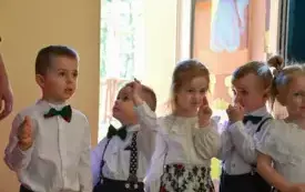 Galeria aktualności Uroczyste pasowanie na przedszkolaka w Przedszkolu nr 2 im. Kubusia Puchatka w Płońsku 123