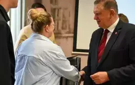 Galeria aktualności Podziękowania podczas XVI Sesji Rady Miejskiej w Płońsku 6