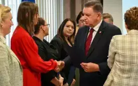 Galeria aktualności Podziękowania podczas XVI Sesji Rady Miejskiej w Płońsku 10