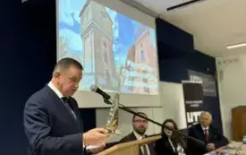 Galeria aktualności Konferencja naukowa poświęcona problemom rozwoju społeczno-kulturalnego powiatu płońskiego 1