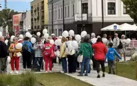 Galeria aktualności Międzypokoleniowy Spacer Senior&oacute;w oraz Dzieci 11