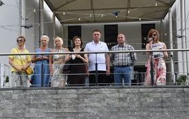 Dyrektor Miejskiego Centrum Kultury - Marzena Kunicka wraz z organizatorami pikniku