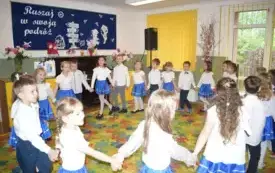 Galeria aktualności Uroczyste zakończenie przedszkola &ndash; Grupy "Gumisie" i "S&oacute;wki" 2