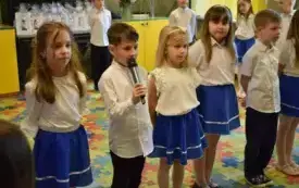 Galeria aktualności Uroczyste zakończenie przedszkola &ndash; Grupy "Gumisie" i "S&oacute;wki" 11