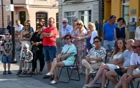 Koncertowe Lato na Płońskim Rynku - Derecki z Zespołem 13