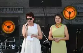 Koncertowe Lato na Płońskim Rynku - Derecki z Zespołem 20