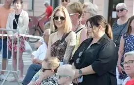 Koncertowe Lato na Płońskim Rynku - Derecki z Zespołem 23