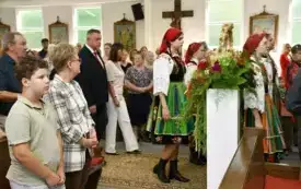 Galeria aktualności Delegacja Gminy Miasto Płońsk na dożynkach parafialnych w parafii pw. św. Ojca Pio 3