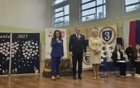 Ślubowanie pierwszoklasist&oacute;w &ndash; wyjątkowy dzień w SP nr 3 30