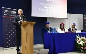 Galeria aktualności Inauguracja Roku Akademickiego 2025/2026 i Jubileusz 25-lecia Wydziału Zamiejscowego UTH w Płońsku 9
