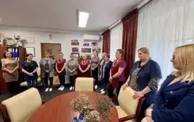 Galeria aktualności Podziękowania Burmistrza dla pracownik&oacute;w niepedagogicznych SP3 4