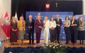 Galeria aktualności Medale i nagrody dla nauczycieli z Płońska i regionu 3