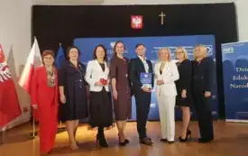 Galeria aktualności Medale i nagrody dla nauczycieli z Płońska i regionu 12