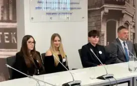 Galeria aktualności Pierwsze obrady Młodzieżowej Rady Miejskiej w Płońsku 11