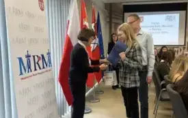 Galeria aktualności Pierwsze obrady Młodzieżowej Rady Miejskiej w Płońsku 26