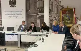Galeria aktualności Pierwsze obrady Młodzieżowej Rady Miejskiej w Płońsku 36