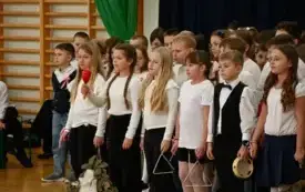 Galeria aktualności Występ słowno-muzyczny z okazji Święta Niepodległości 3