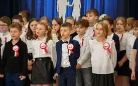Galeria aktualności Występ słowno-muzyczny z okazji Święta Niepodległości 17