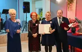 Galeria aktualności Jubileusz 50-lecia Klubu Seniora oraz obchody Dnia Seniora w Klubie Osiedlowym &bdquo;Plastus&rdquo; 10