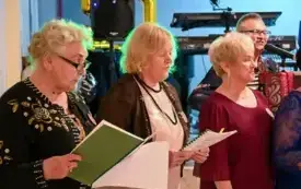 Galeria aktualności Jubileusz 50-lecia Klubu Seniora oraz obchody Dnia Seniora w Klubie Osiedlowym &bdquo;Plastus&rdquo; 52