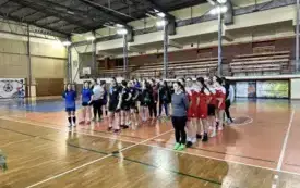 Galeria aktualności Mistrzostwa Płońska w Halowej Piłce Nożnej Dziewcząt Szk&oacute;ł Średnich 1