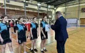 Galeria aktualności Mistrzostwa Płońska w Halowej Piłce Nożnej Dziewcząt Szk&oacute;ł Średnich 4