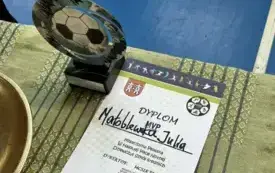 Galeria aktualności Mistrzostwa Płońska w Halowej Piłce Nożnej Dziewcząt Szk&oacute;ł Średnich 17