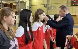 Galeria aktualności Mistrzostwa Płońska w Halowej Piłce Nożnej Dziewcząt Szk&oacute;ł Średnich 22
