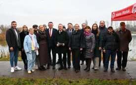 Galeria aktualności Odmulimy Rutki - umowa z wykonawcą już jest 12