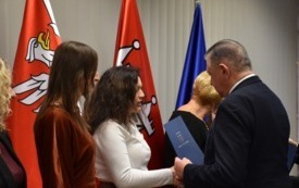 Galeria aktualności Sesja Rady Miejskiej w Płońsku pełna gratulacji i wyr&oacute;żnień 10