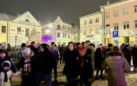 Galeria aktualności Szampańska zabawa sylwestrowa na płońskim rynku 21
